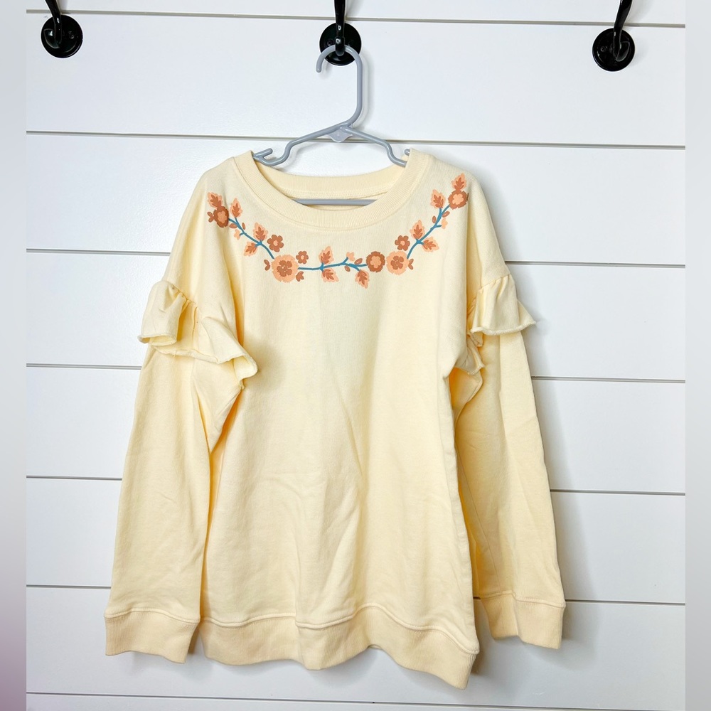 Cream crewneck floral neckline Sz 8/10